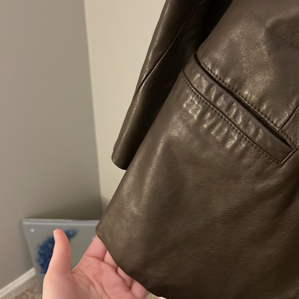 Leather Jacket - Picture 3 of 7
